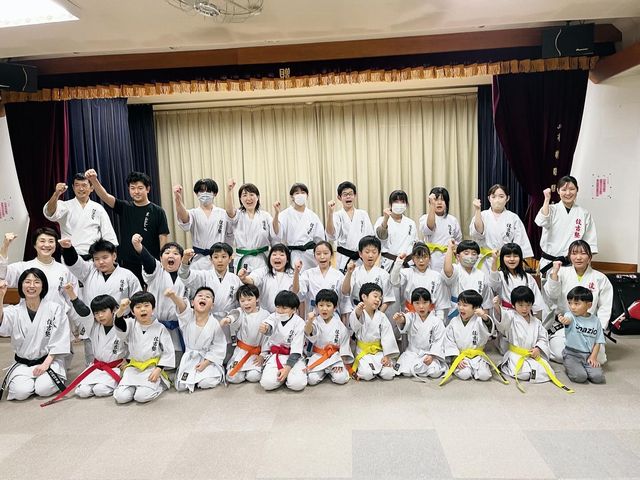 札幌の空手教室　空手道住吉塾　八軒教室の集合写真