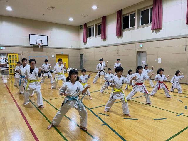 札幌の空手教室　空手道住吉塾　西町教室の稽古写真