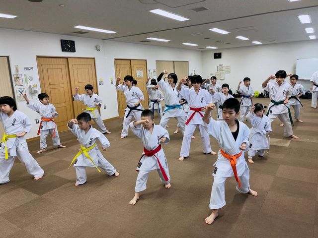 札幌の空手教室　空手道住吉塾　屯田教室の稽古写真
