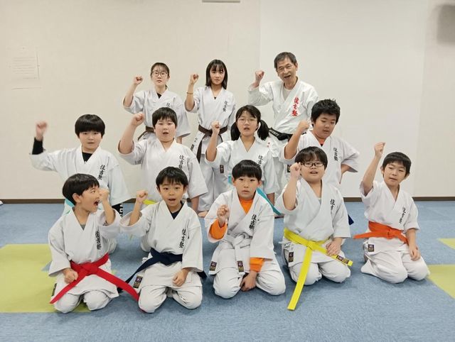 札幌の空手教室　空手道住吉塾　星置・明日風教室の集合写真