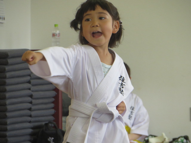 【札幌】女の子の習い事に「空手」が急増中!護身・姿勢・自信が身につく3つの理由