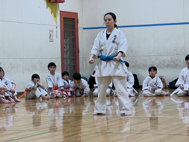 26.4.22新発寒教室　女性空手家