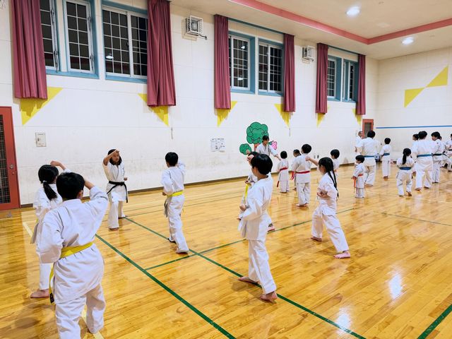 26.9.30新発寒教室　空手道住吉塾